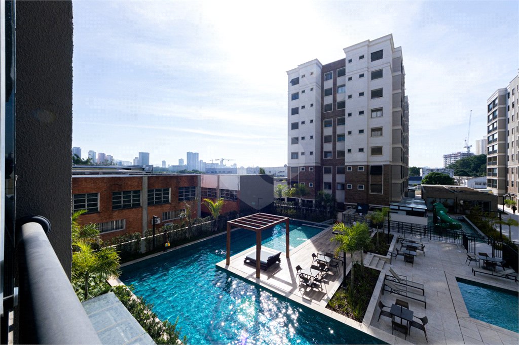Apartamento à venda com 2 quartos, sendo 1 suíte, em Água Branca, São Paulo, SP