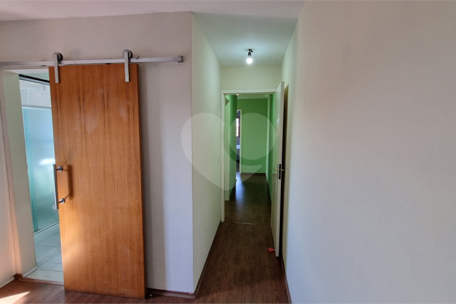 Sobrado à venda com 4 quartos, sendo 1 suíte, em Tremembé, São Paulo, SP