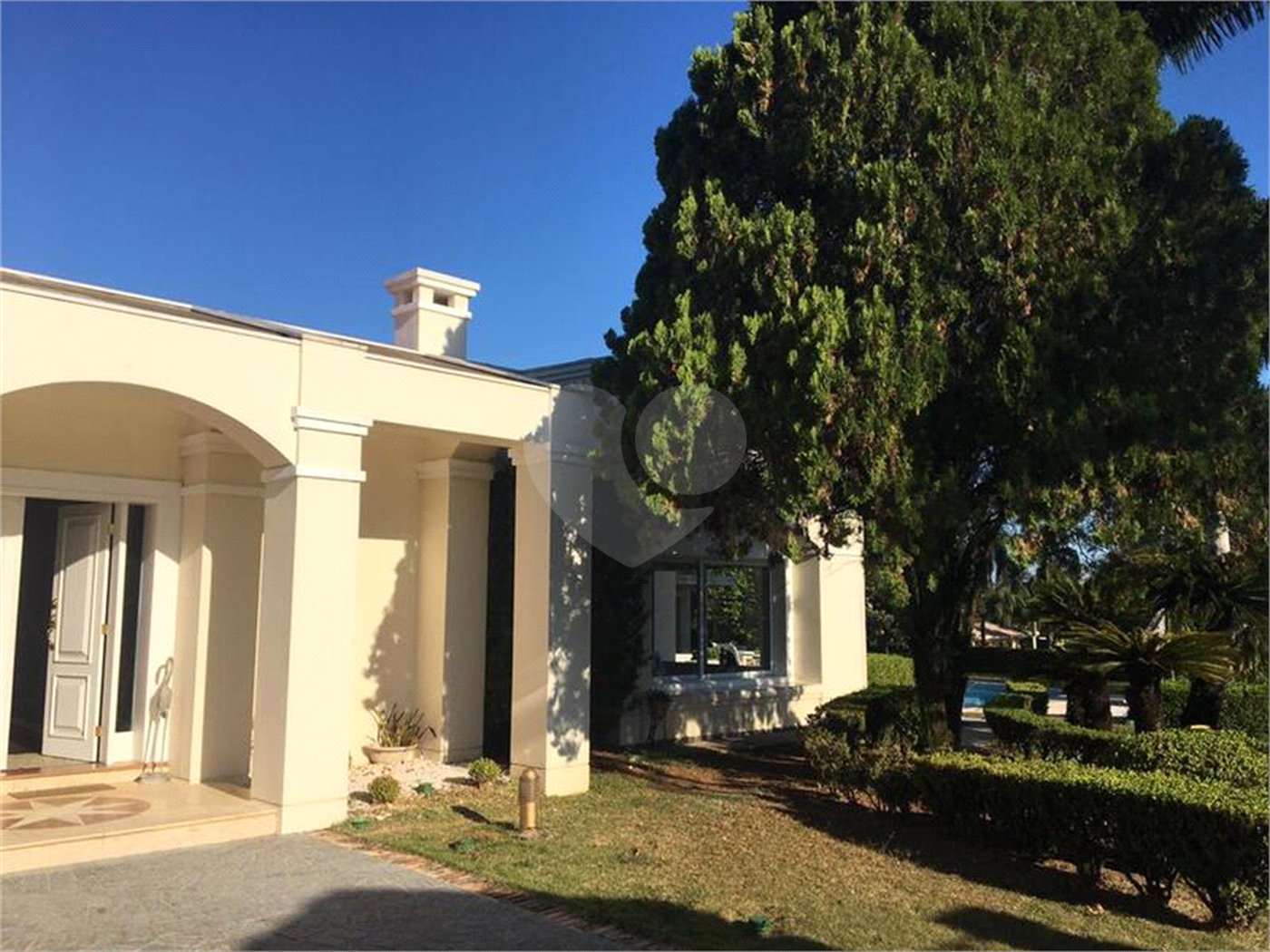 Casa à venda com 5 suítes no condomínio São Paulo, São Paulo - SP