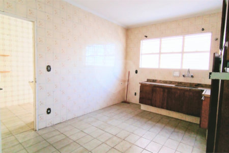 Casa à venda ou para alugar com 4 quartos, sendo 1 suíte, em Jardim Santa Rosália, Sorocaba, SP