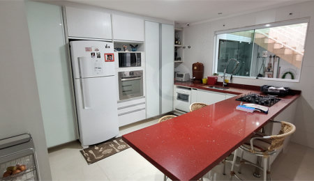 Casa à venda com 3 quartos, sendo 1 suíte, em Vila Dom Pedro Ii, São Paulo, SP