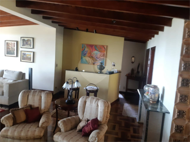 Casa à venda com 3 quartos, sendo 1 suíte,  no condomínio Jardim da Monntanha Ii, Mairiporã - SP