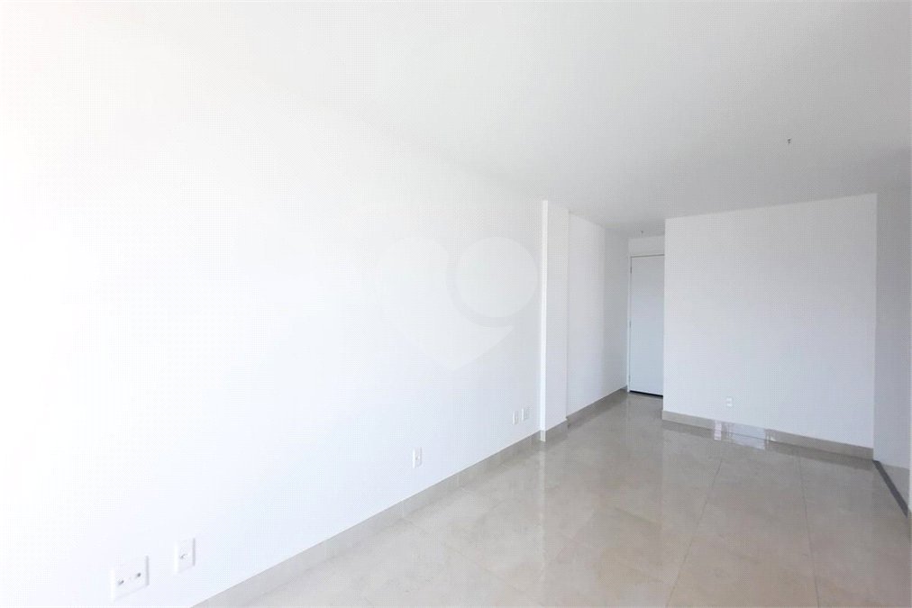 Apartamento à venda com 2 quartos, sendo 1 suíte, em Taquara, Rio de Janeiro, RJ