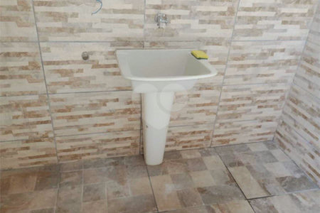 Casa à venda com 2 quartos no condomínio Villa Savoia, Sorocaba - SP