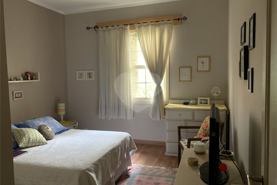 Sobrado à venda com 2 quartos, sendo 1 suíte,  em Santana, São Paulo, SP