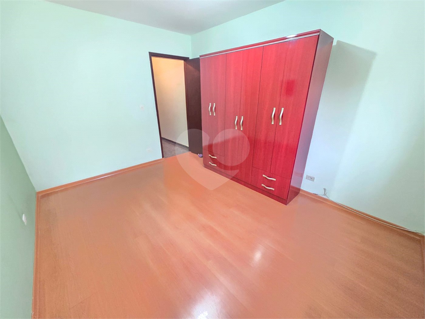 Sobrado à venda com 3 quartos em Rio Pequeno, São Paulo, SP