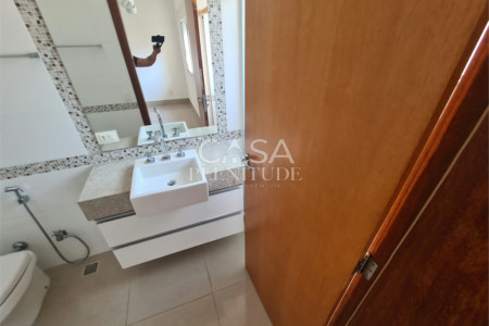 Casa em condomínio à venda com 3 suítes, em Iporanga, Sorocaba, SP