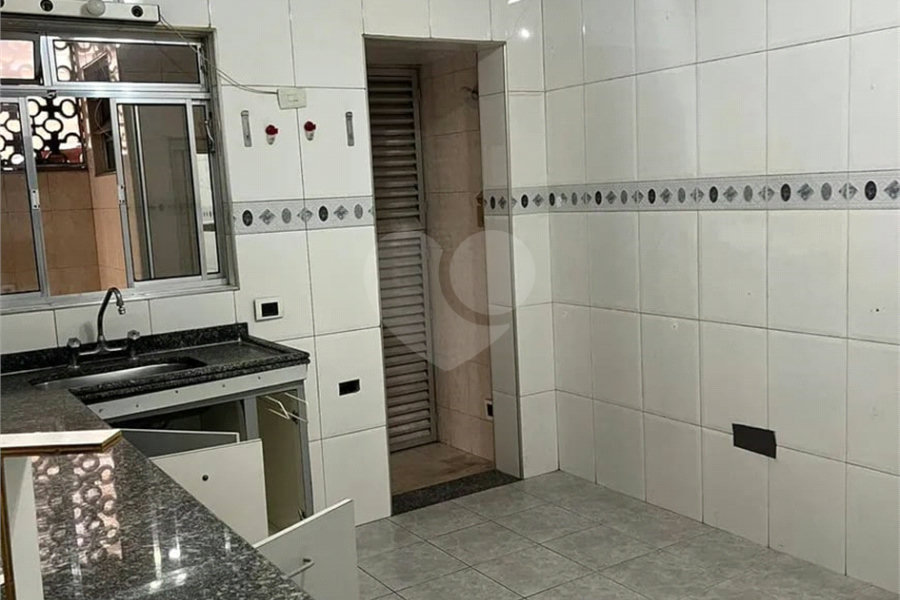 Sobrado à venda com 3 quartos em Santana, São Paulo, SP