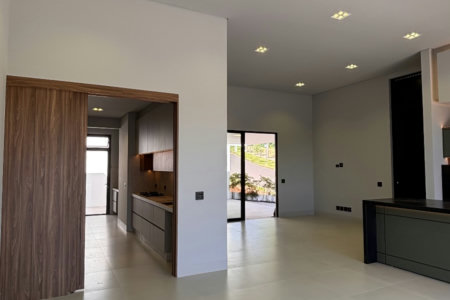 Casa à venda com 4 quartos, sendo 2 suítes, no condomínio Residencial Damha Belvedere, Presidente Prudente - SP