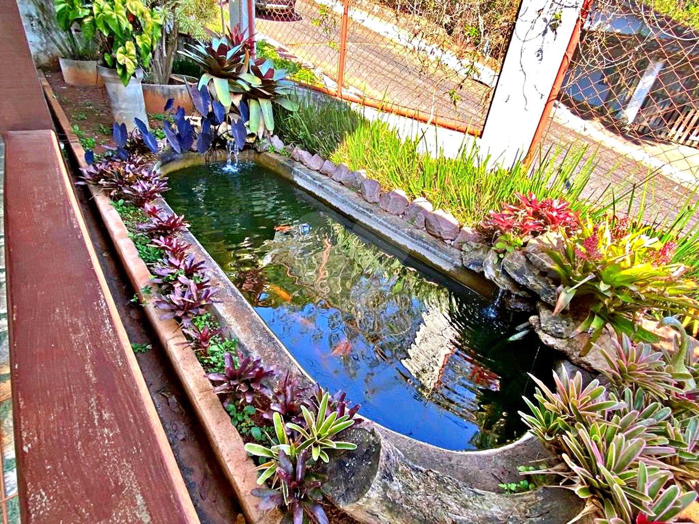 Chácara à venda com 3 quartos, sendo 1 suíte,  em Monterrey, Louveira, SP