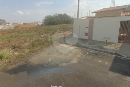 Terreno à venda em Jardim Pinheiros II, Araraquara, SP