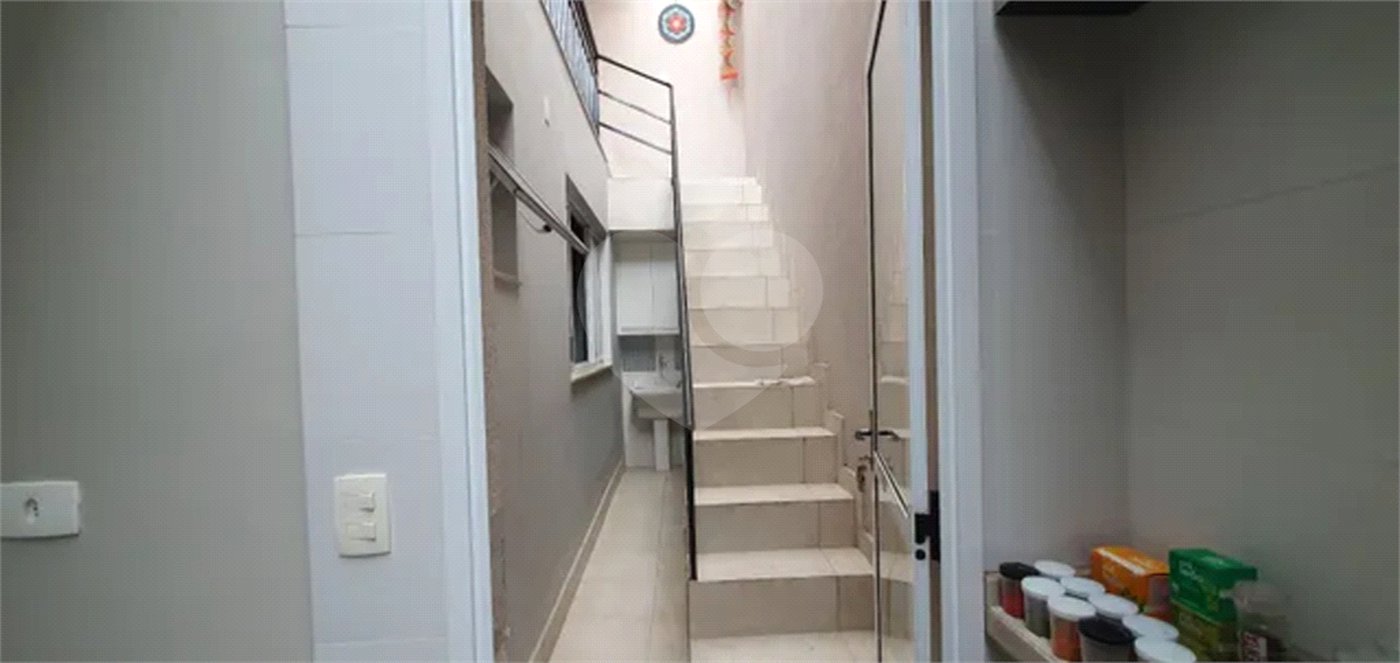 Casa à venda com 3 quartos em Parque Novo Horizonte, São José dos Campos, SP