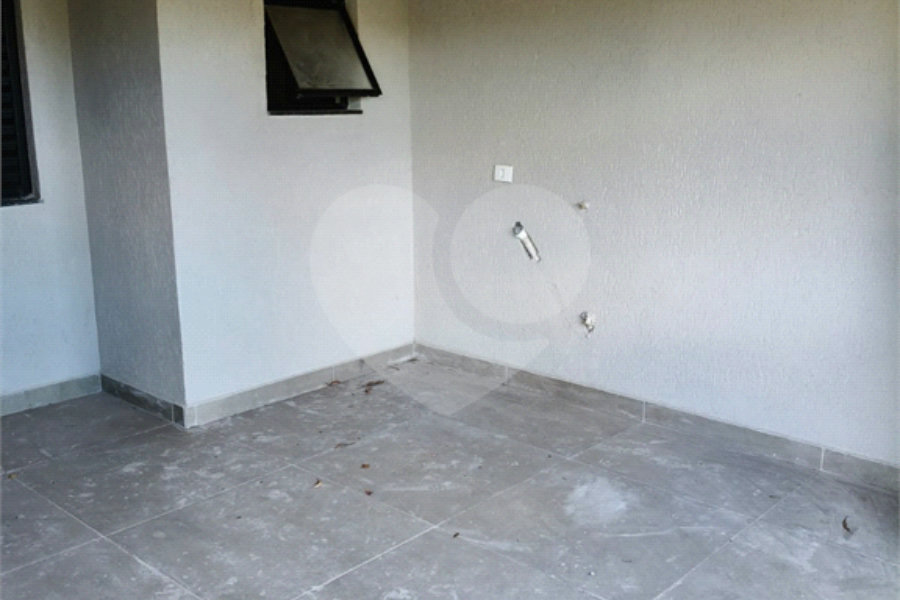 Casa à venda com 2 quartos no condomínio Águas de São Pedro, Mairiporã - SP