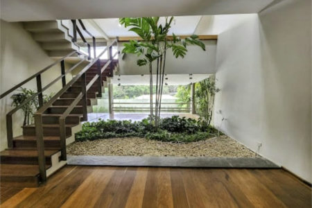 Sobrado à venda com 5 suítes em Paineiras do Morumbi, São Paulo, SP