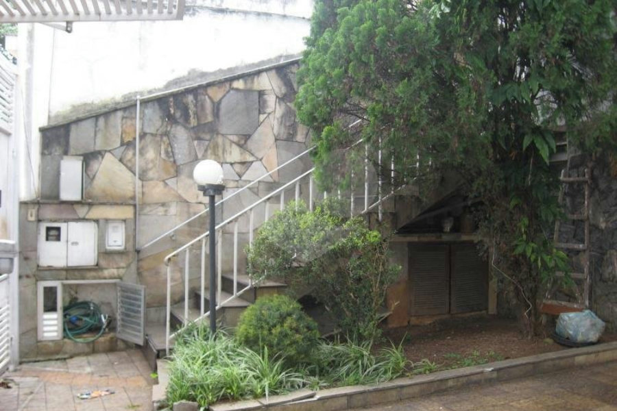 Sobrado à venda com 4 quartos, sendo 1 suíte, em Palmas do Tremembé, São Paulo, SP