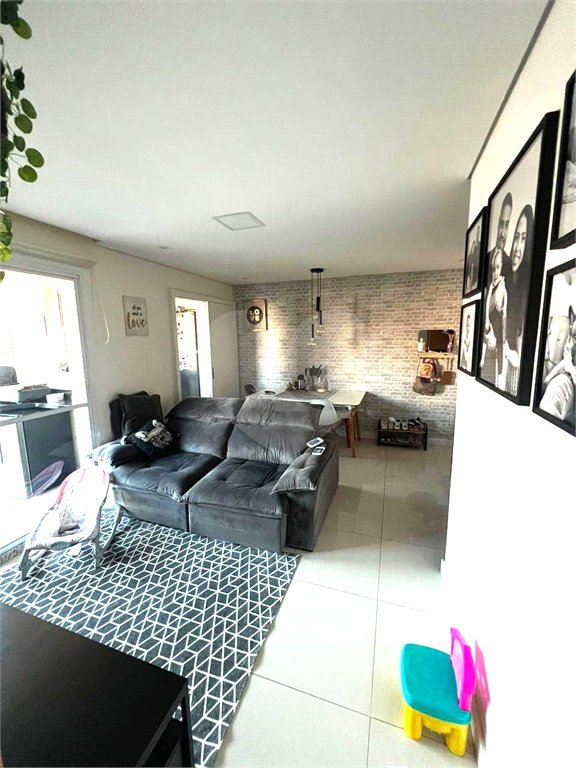 Apartamento à venda com 3 quartos, sendo 1 suíte,  em Super Quadra Morumbi, São Paulo, SP