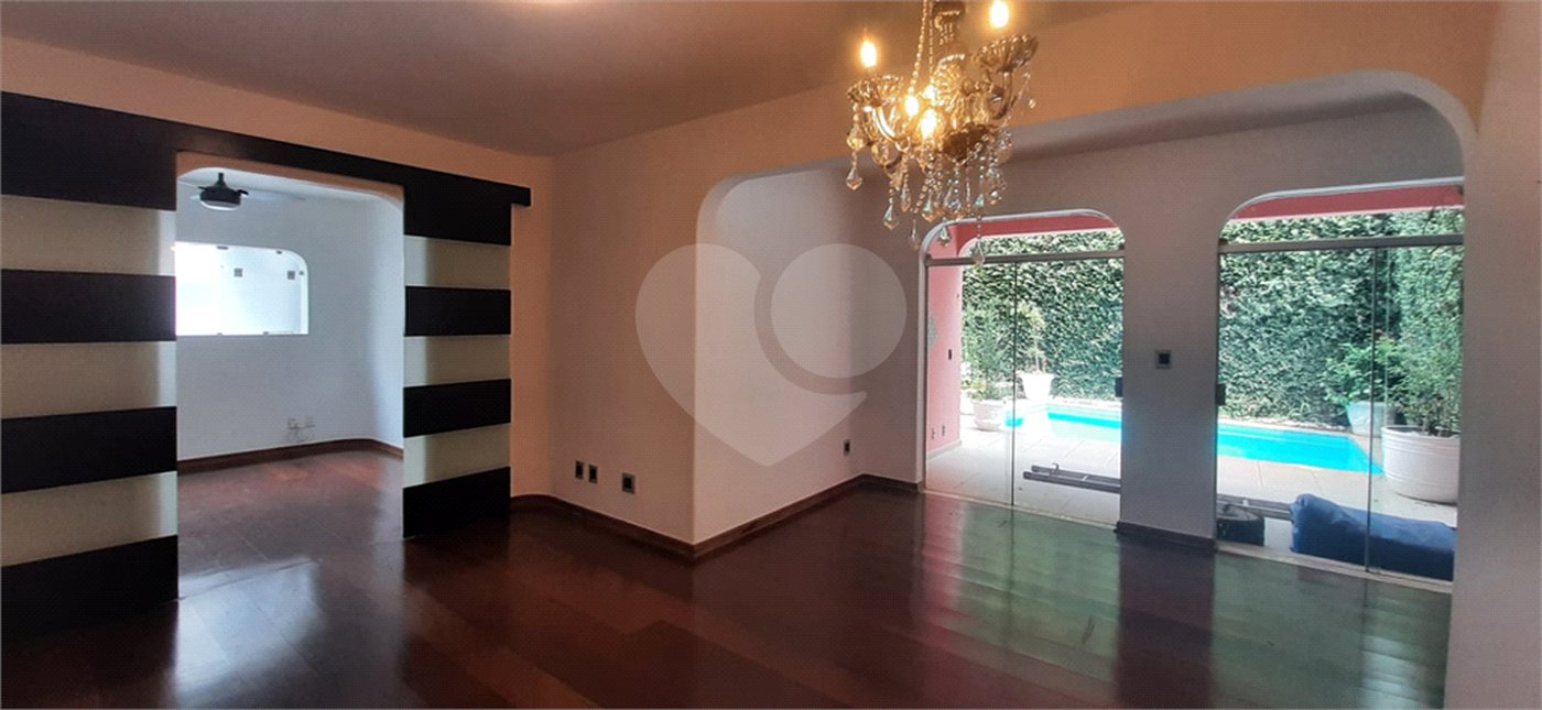 Sobrado à venda ou para alugar com 4 quartos, sendo 3 suítes,  em Jardim Franca, São Paulo, SP