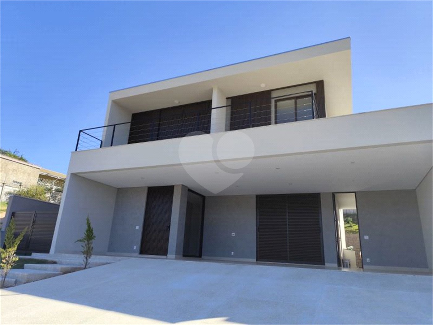 Casa à venda com 3 suítes no condomínio Recanto das Palmas, Vinhedo - SP