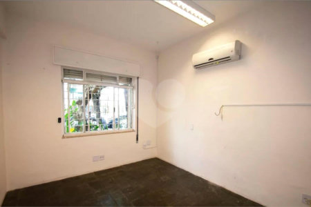 Apartamento à venda com 3 quartos, sendo 1 suíte, em Pinheiros, São Paulo, SP
