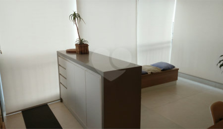 Apartamento à venda com 3 suítes em Jardim Caboré, São Paulo, SP