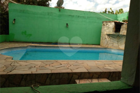 Chácara à venda com 8 quartos em Parque Piratininga, Itaquaquecetuba, SP