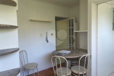 Apartamento à venda com 3 quartos em Jardim das Vertentes, São Paulo, SP