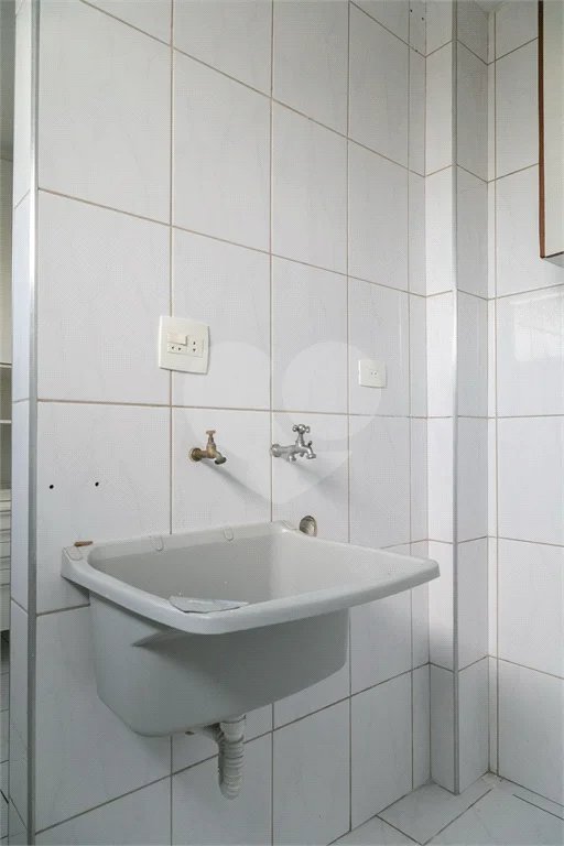 Apartamento no Cambuci com 2 dormitórios e vaga à venda