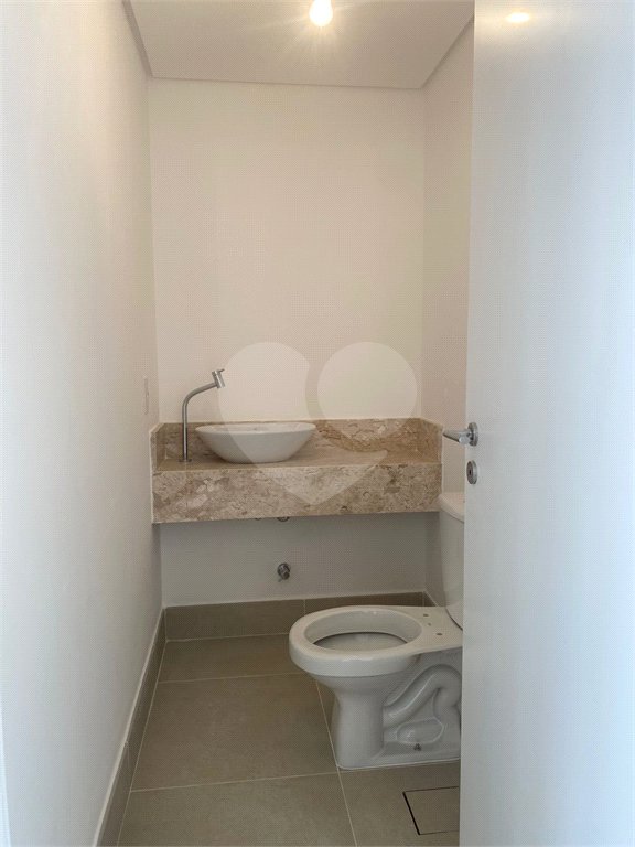 Apartamento à venda com 2 suítes em Santo Amaro, São Paulo, SP