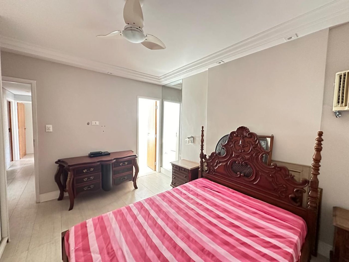 Apartamento com 3 dormitórios à venda, 140 m² - Gonzaga - Santos/SP