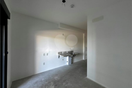 Apartamento à venda com 1 quarto em Jardim das Acácias, São Paulo, SP