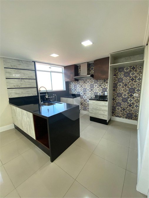 Casa à venda com 3 quartos, sendo 1 suíte, no condomínio Ana Carolina, São Paulo - SP