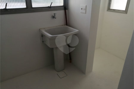 Apartamento à venda com 2 quartos, sendo 1 suíte, em Cambuci, São Paulo, SP