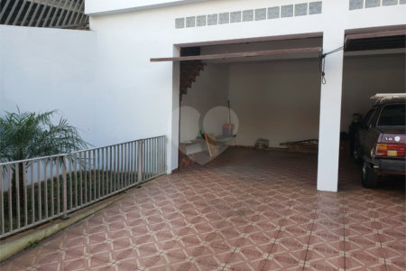 Sobrado à venda com 3 quartos, sendo 1 suíte, em Vila Guaca, São Paulo, SP