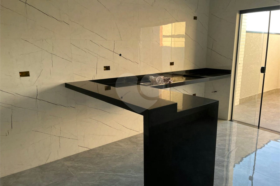 Sobrado à venda com 3 quartos, sendo 1 suíte, em Jardim Maristela, São Paulo, SP
