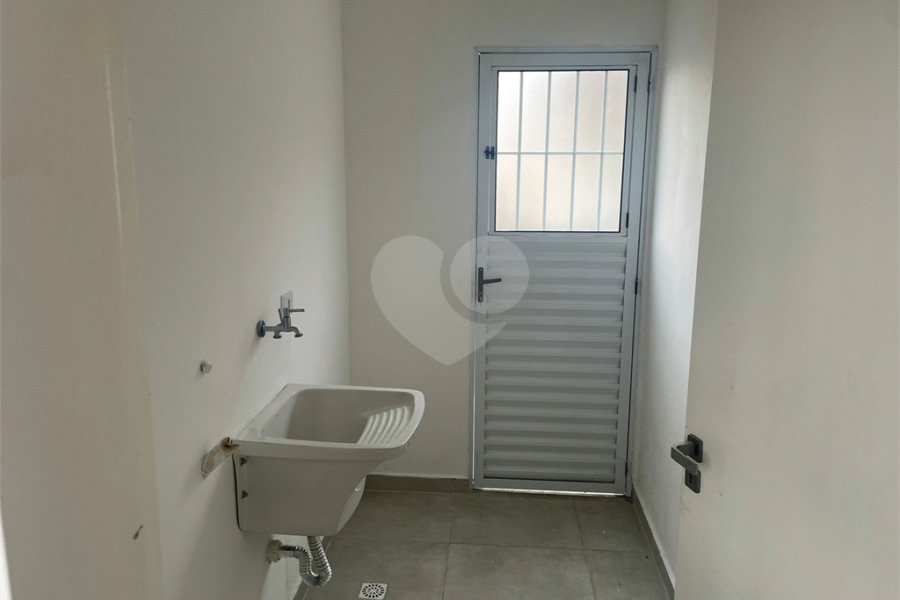 Casa à venda com 2 quartos em Parada Inglesa, São Paulo, SP