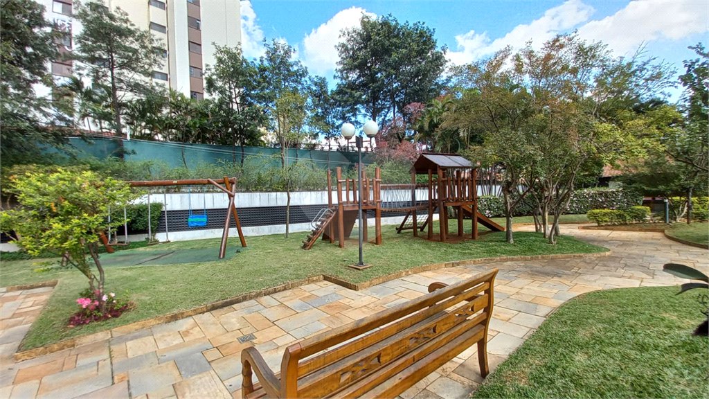 Apartamento à venda com 3 quartos, sendo 1 suíte,  em Butantã, São Paulo, SP