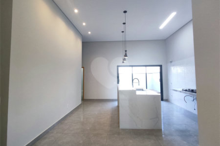 Casa à venda ou para alugar com 3 suítes no condomínio Lagos D'icaraí, Salto - SP