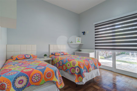 Casa à venda com 5 quartos, sendo 3 suítes, em Chácara Monte Alegre, São Paulo, SP