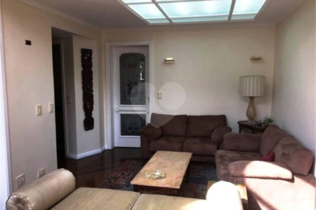Cobertura à venda com 3 quartos, sendo 1 suíte,  em Vila Andrade, São Paulo, SP