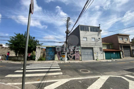 Terreno à venda em Vila Arapuã, São Paulo, SP