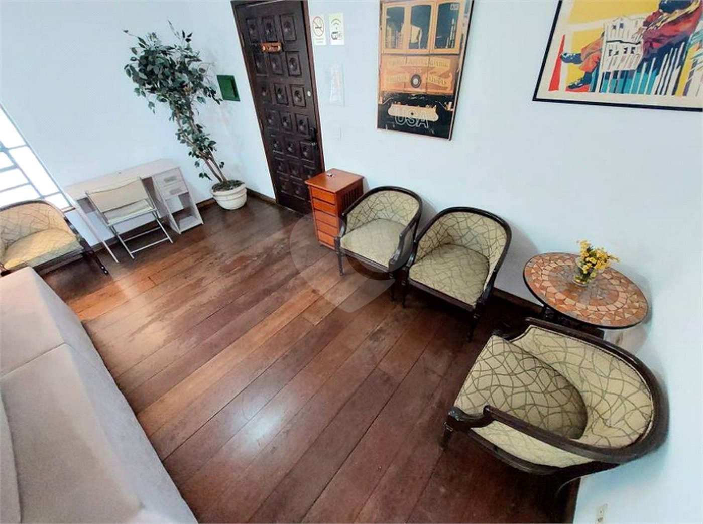 Casa à venda com 6 quartos, sendo 1 suíte,  em Vila Morse, São Paulo, SP