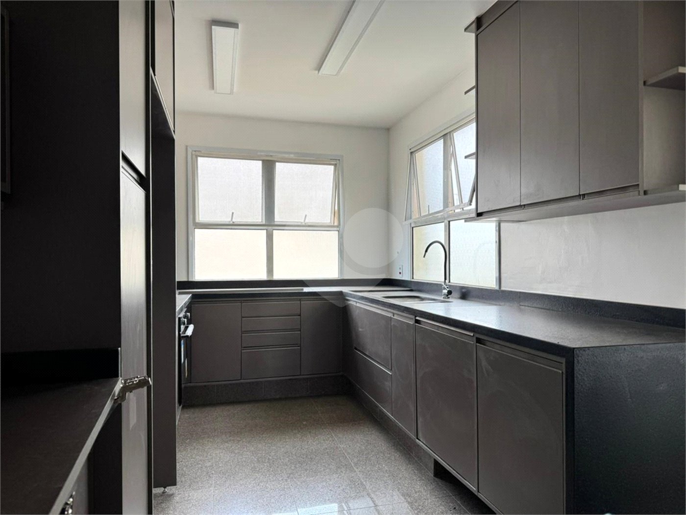Apartamento à venda ou para alugar com 4 suítes em Fazenda São Quirino, Campinas, SP