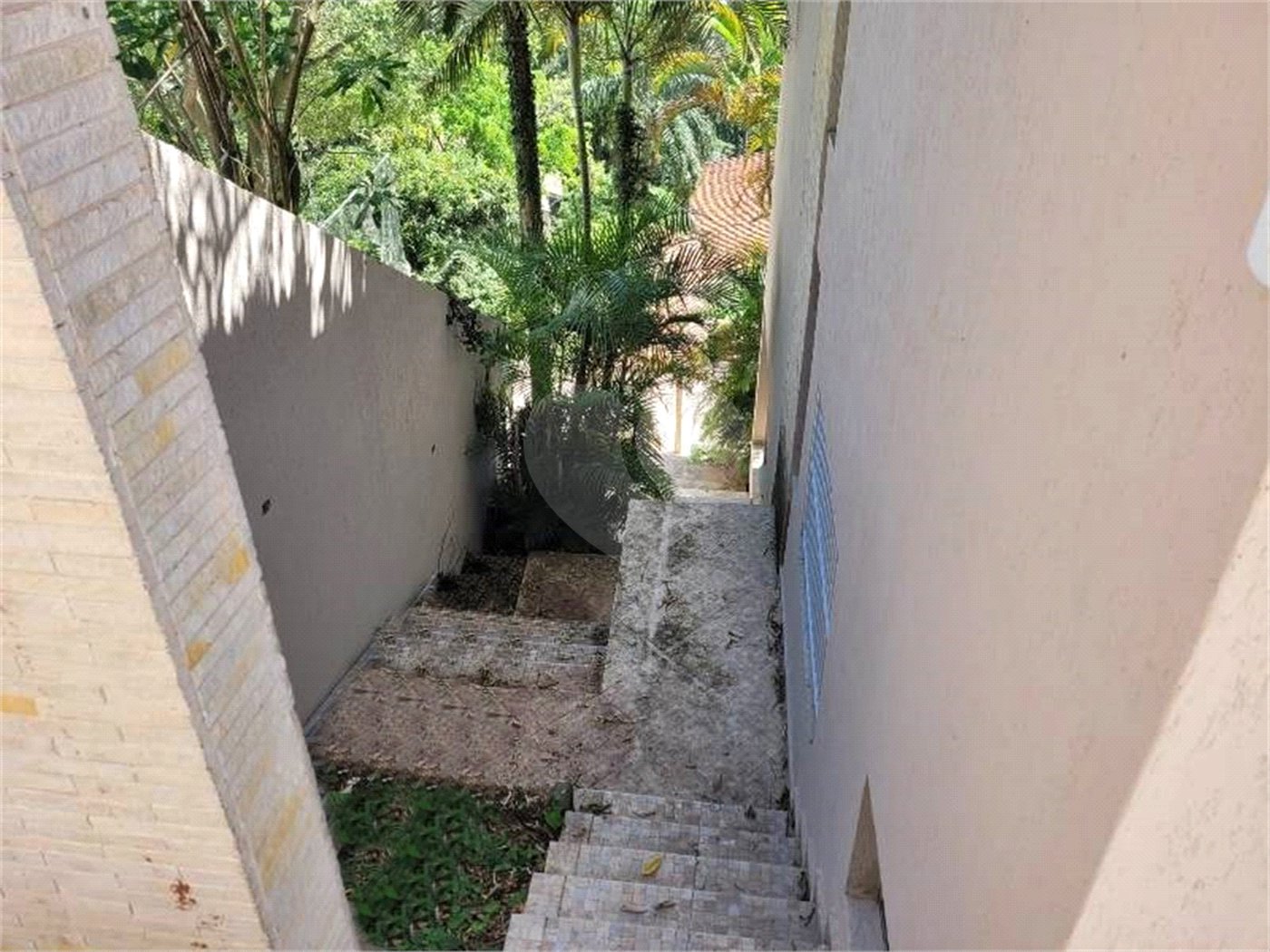 Sobrado à venda com 4 suítes em Tremembé, São Paulo, SP