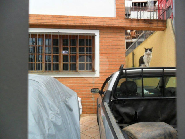 Sobrado à venda com 3 quartos, sendo 1 suíte,  em Vila Romero, São Paulo, SP