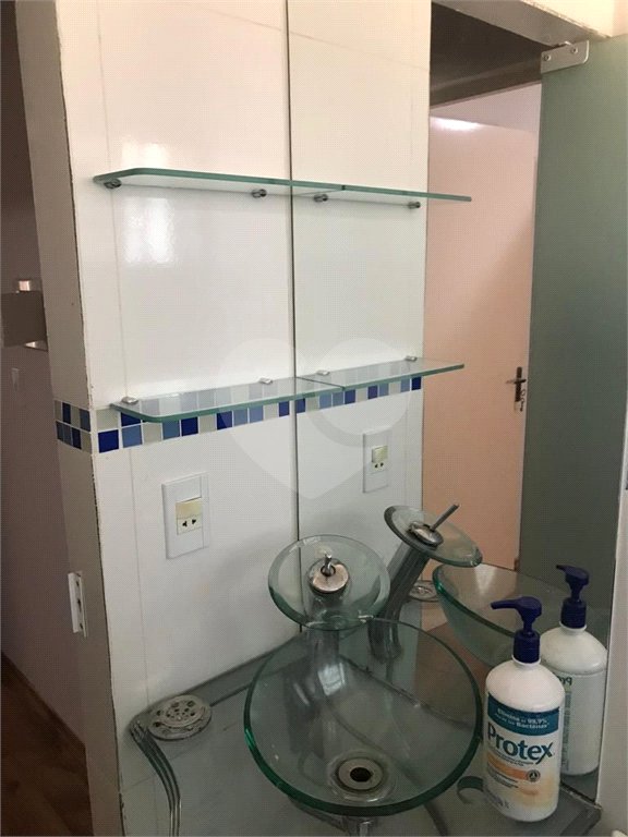 Apartamento para venda no Edifício Residencial dos Ipês II em Araraquara/SP.