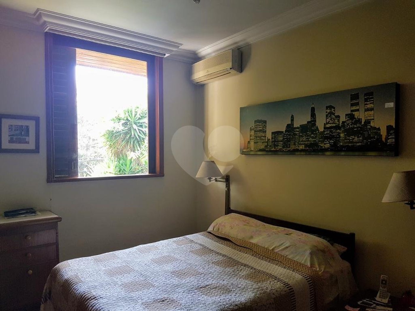 Sobrado à venda com 3 quartos, sendo 2 suítes,  em Brooklin Velho, São Paulo, SP