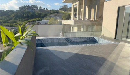 Casa à venda com 3 suítes no condomínio Vale das Águas, Bragança Paulista - SP