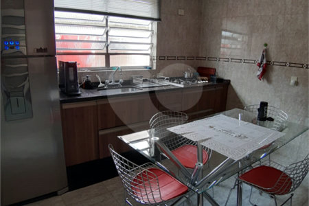 Sobrado à venda com 3 quartos em Parque Casa de Pedra, São Paulo, SP