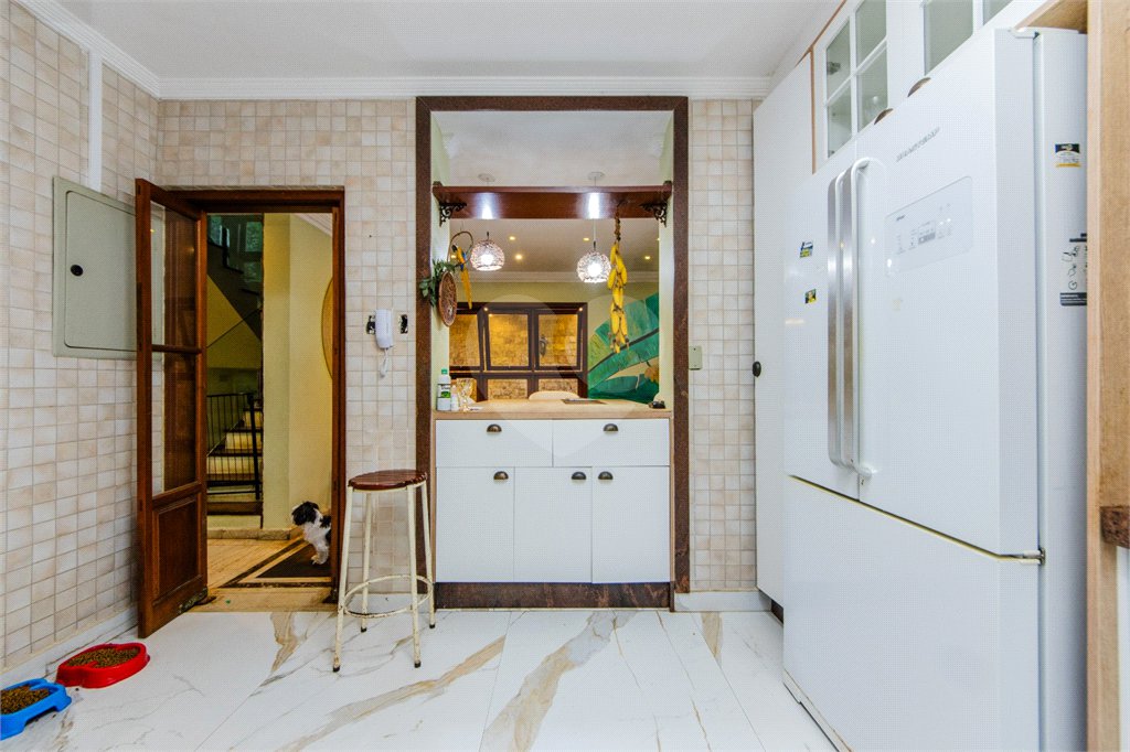 Casa à venda ou para alugar com 4 quartos, sendo 3 suítes,  no condomínio Da Serra, São Paulo - SP