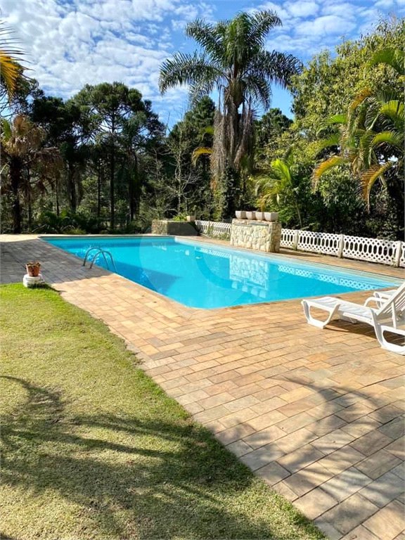 Sítio à venda com 3 quartos, sendo 1 suíte,  em Rio Acima, Mairiporã, SP